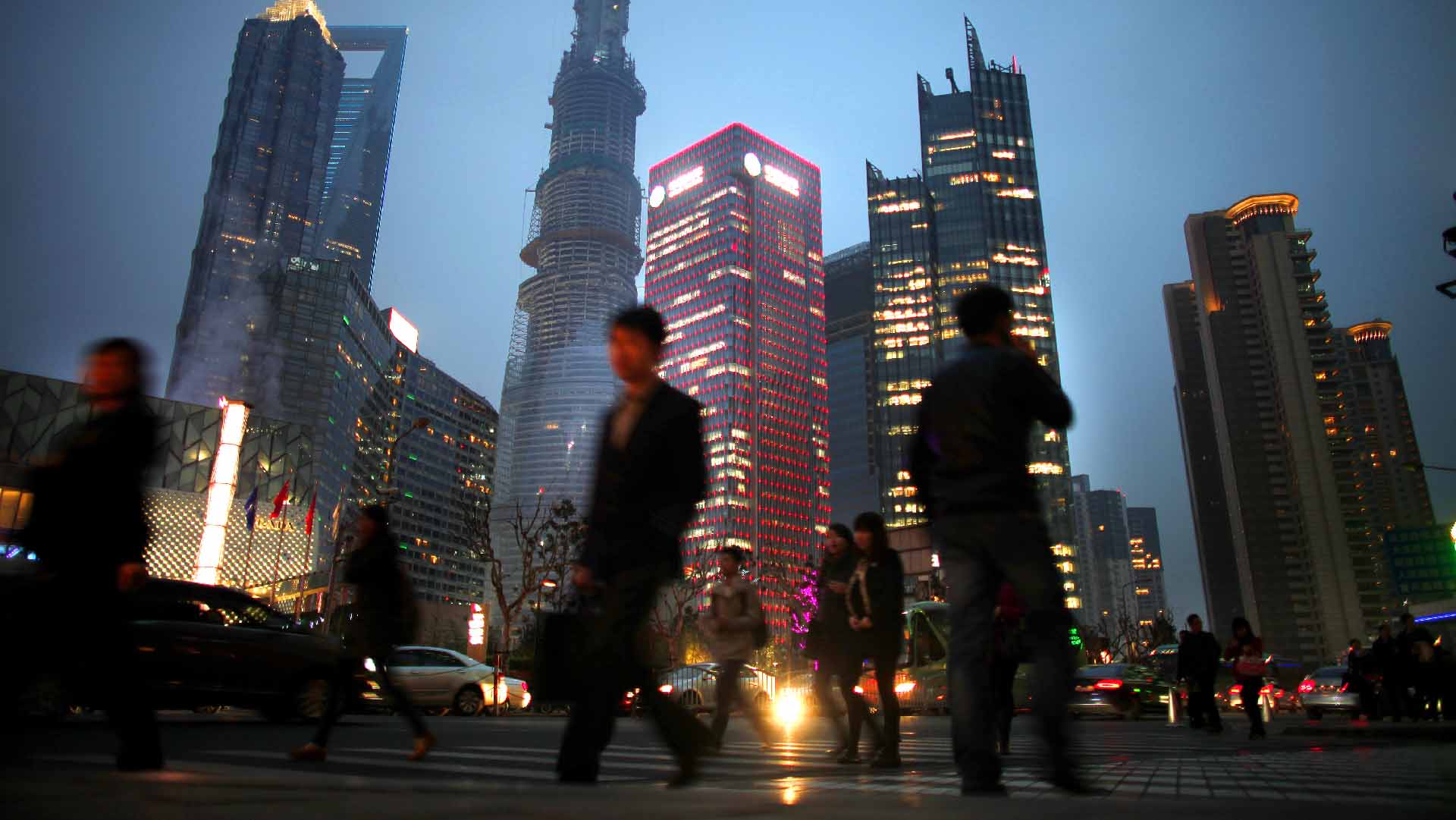 Imponente urbanizzazione e crescita del potere d'acquisto Imponente urbanizzazione e crescita del potere d'acquisto